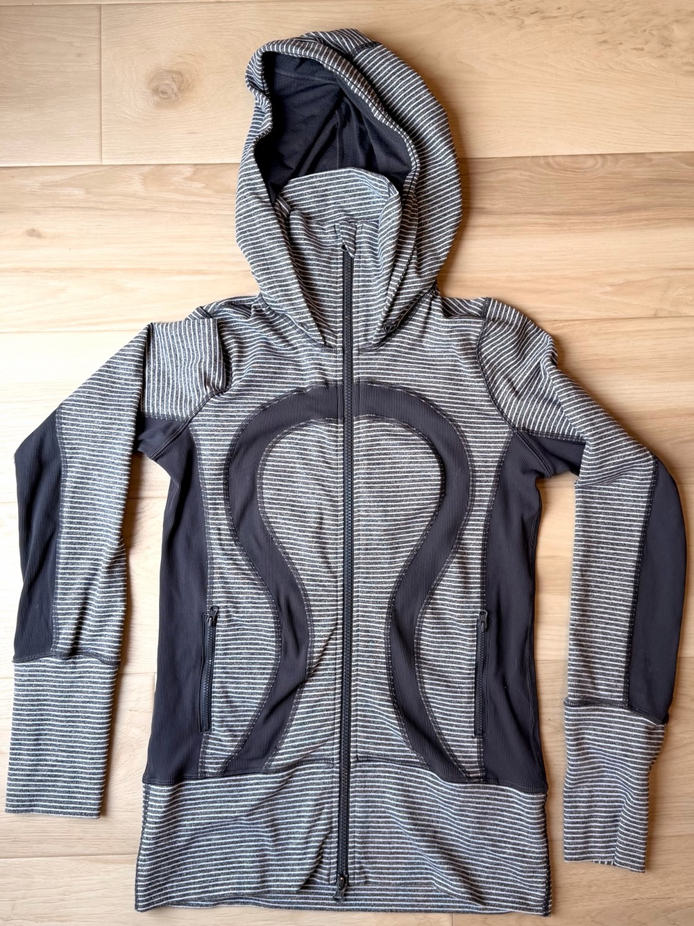 Lululemon Stride Jacket Full Zip Hooded Gray Stripe Track Jacket
